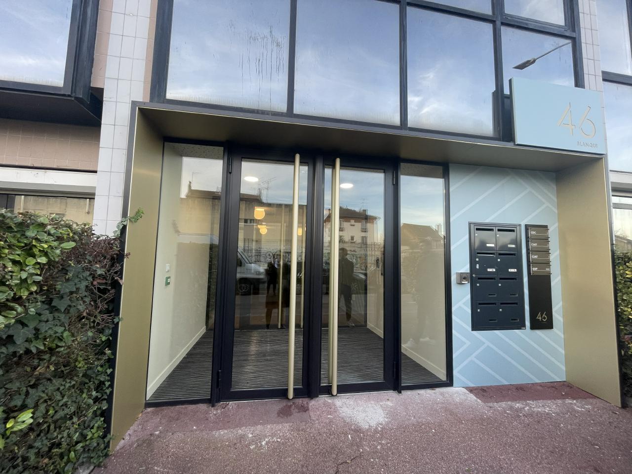 Bureau Gentilly 789m² Location bureau Gentilly Val-de-Marne OLBUR2317595 0